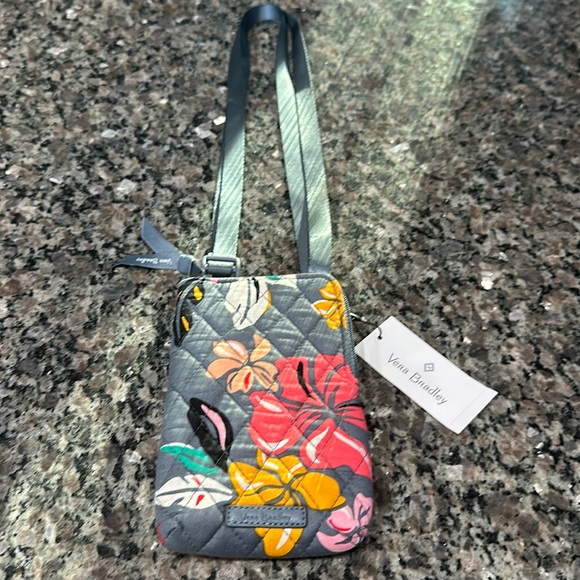 Vera Bradley Handbags - NWT Vera Bradley mini cellphone crossbody